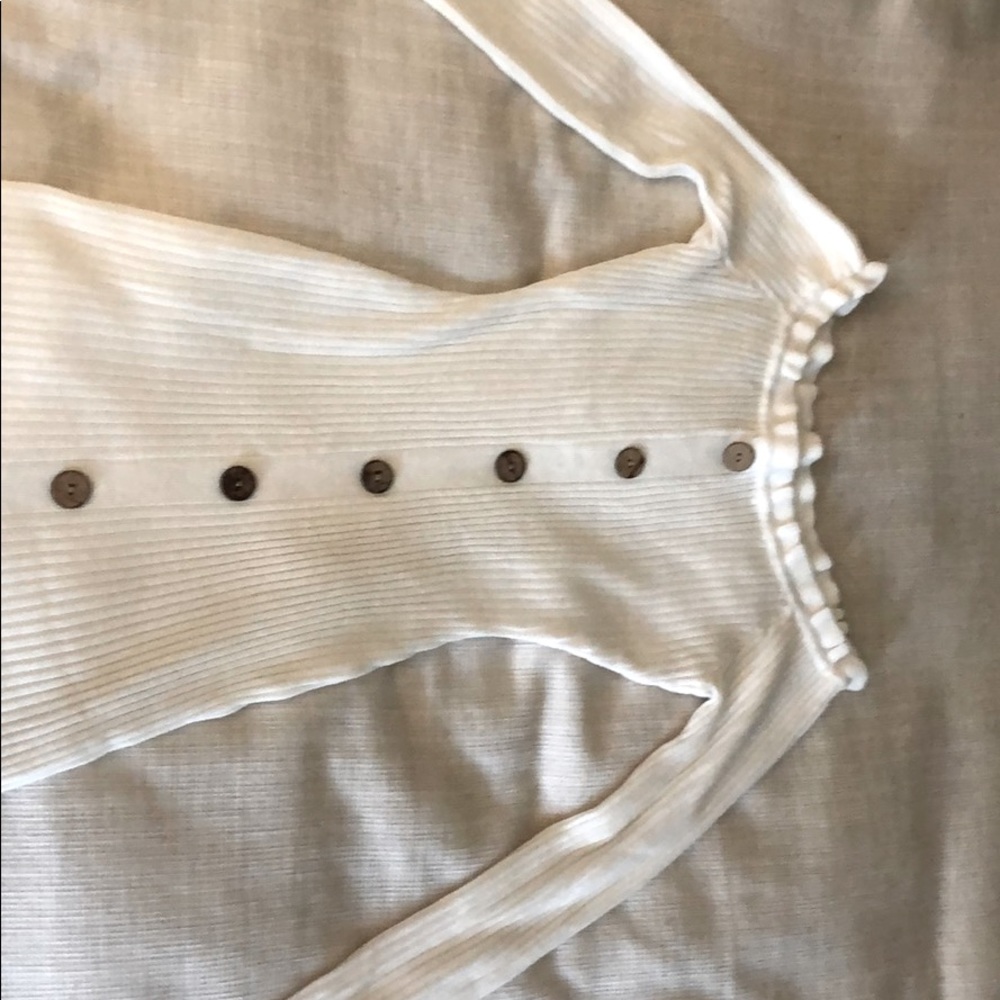 White long sleeve dress